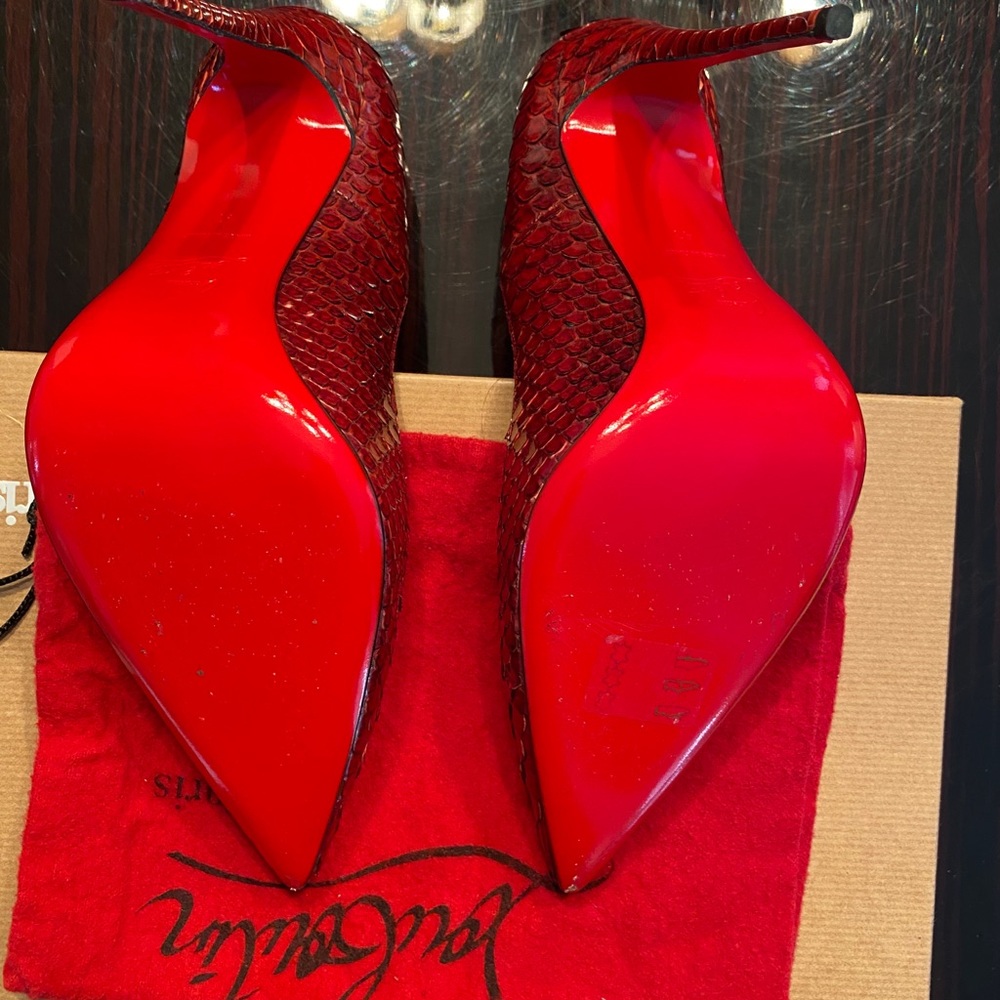 Christian Louboutin So Kate 120 SOLD!!! - Picture 6 of 6
